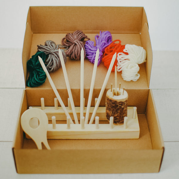 Frame knitting creative kit.